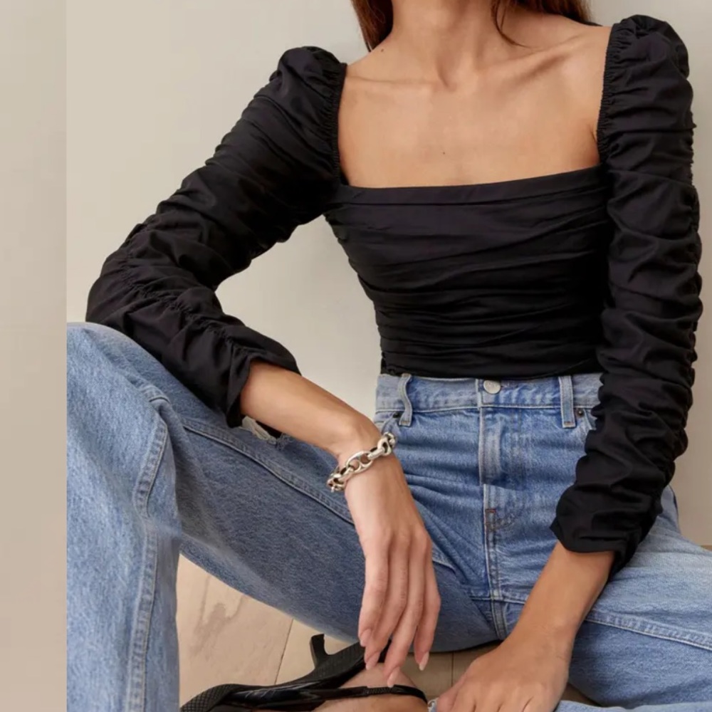 Reformation long sleeve black size 8